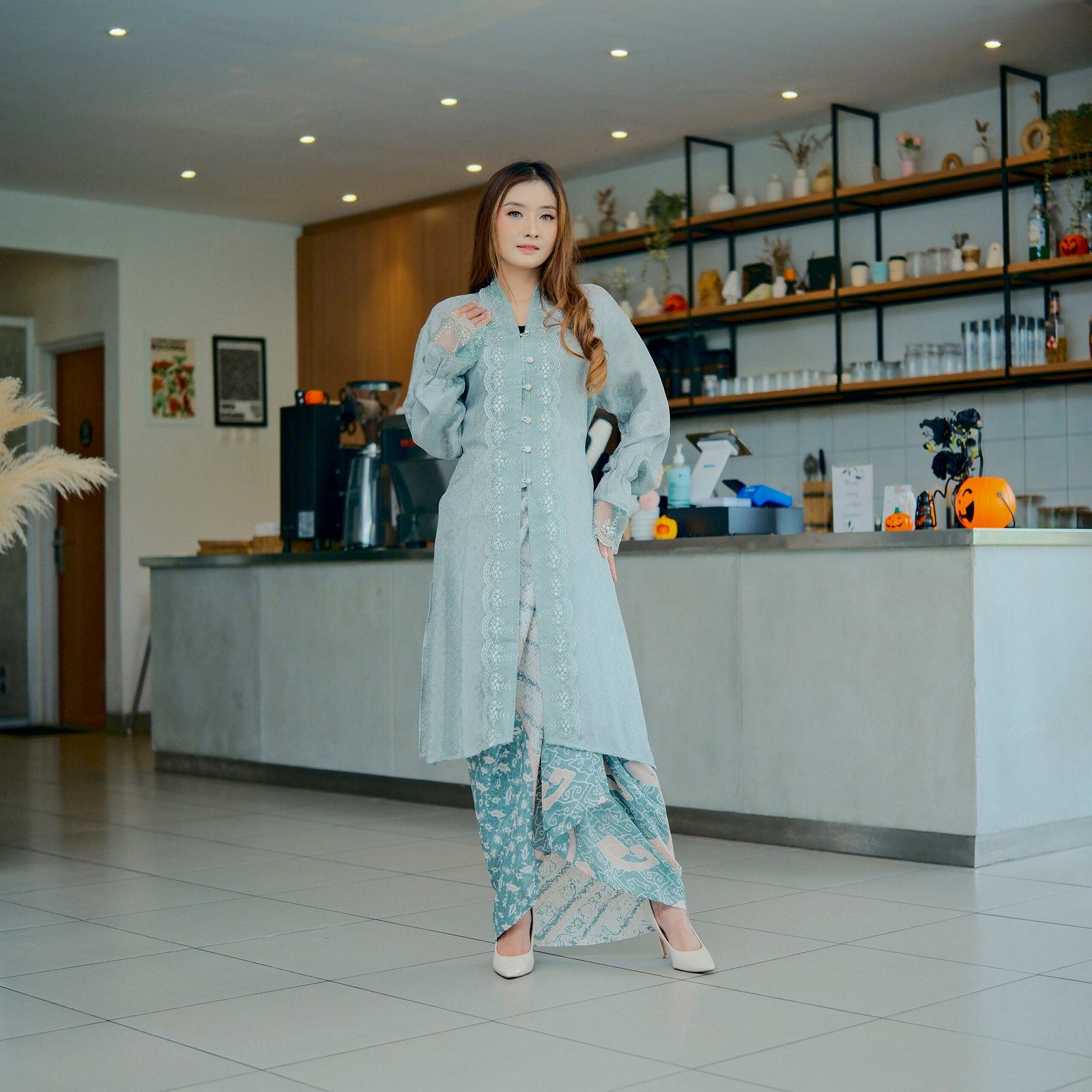 Diana Batik - AYUNA TUNIK KEBAYA VISCOSE | Tunik Raya | Baju Kurung | Tunik Lebaran - Gambar 9