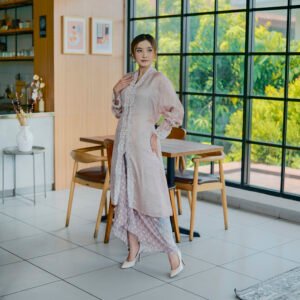 Diana Batik - AYUNA TUNIK KEBAYA VISCOSE | Tunik Raya | Baju Kurung | Tunik Lebaran
