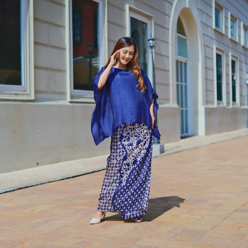 Diana Batik - AYUNDA BLOUSE POLOS VISCOSE | Blouse Batwing Viscose