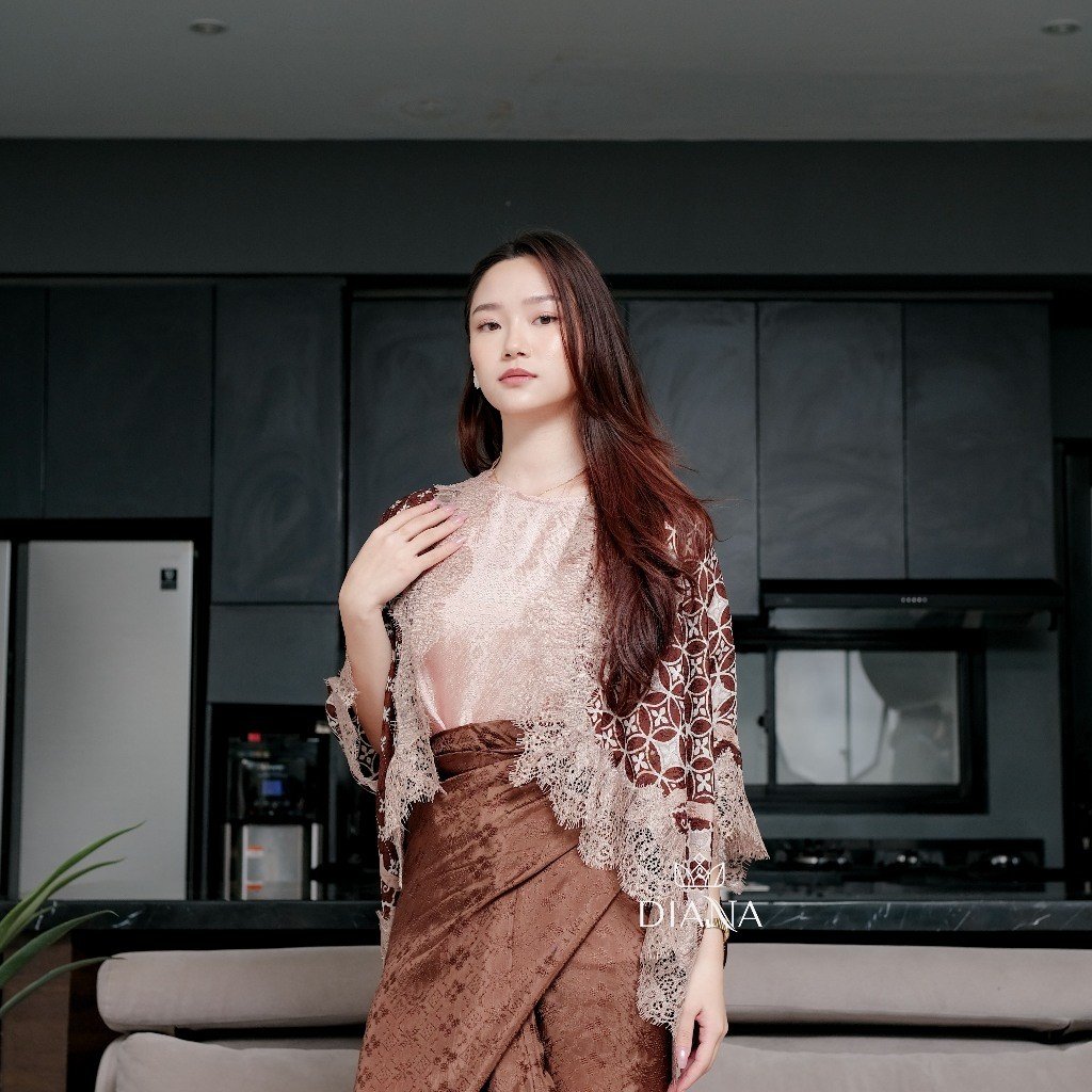 Diana Batik - OUTER BOLERO LACE BATIK VISCOSE | Outer Crop | Outer Batik Viscose Kondangan - Gambar 2