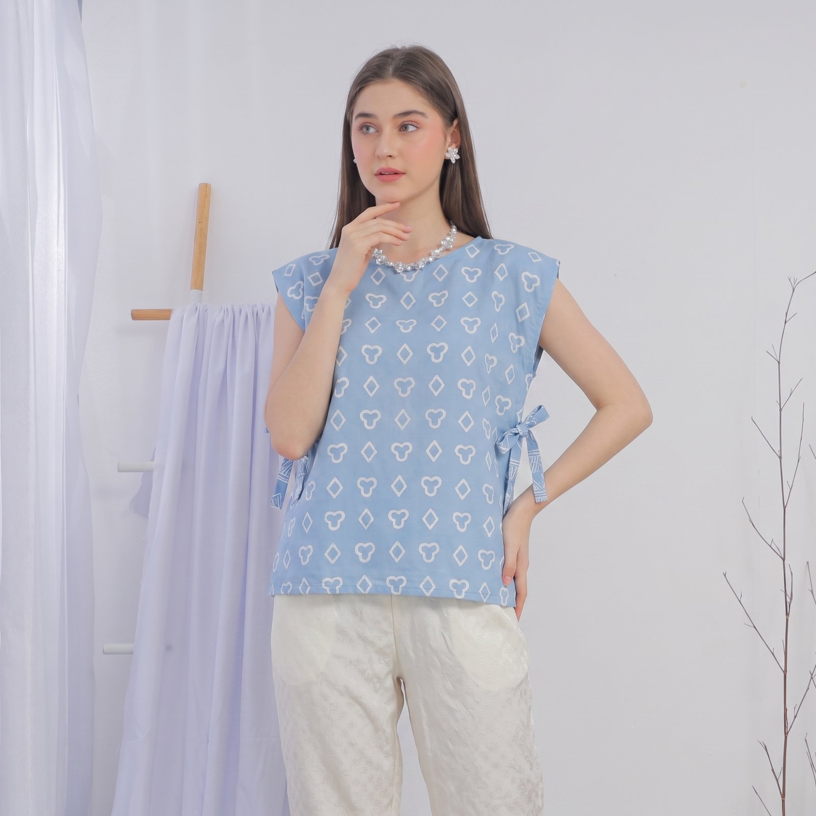 Diana Batik - VEST ROMPI BATIK JUMPUTAN KATUN | Modern Etnik Batik - Gambar 4