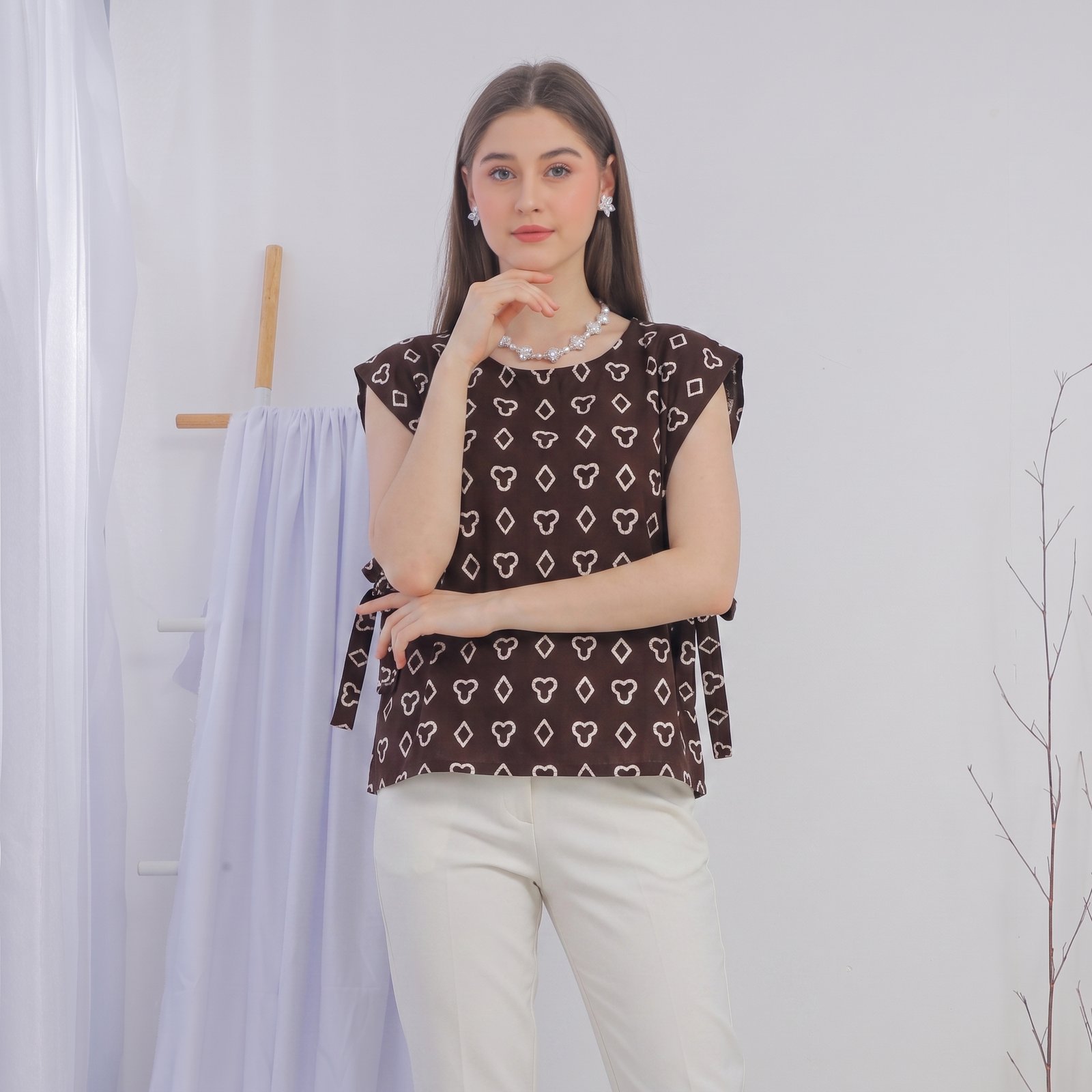 Diana Batik - VEST ROMPI BATIK JUMPUTAN KATUN | Modern Etnik Batik - Gambar 5